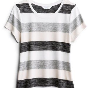 Market & Spruce Juuna tee